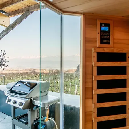 Villa Maison 4 Avec Jaccuzi Piscine Privee Et Sauna Apremont (Savoie)