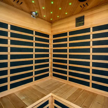 Villa Maison 4 Avec Jaccuzi Piscine Privee Et Sauna Apremont (Savoie)