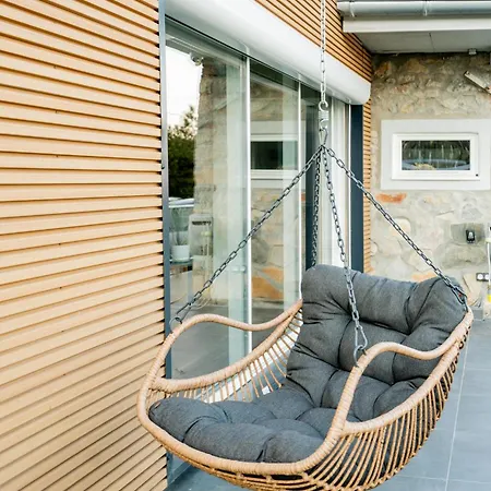 Maison 4 Avec Jaccuzi Piscine Privee Et Sauna *